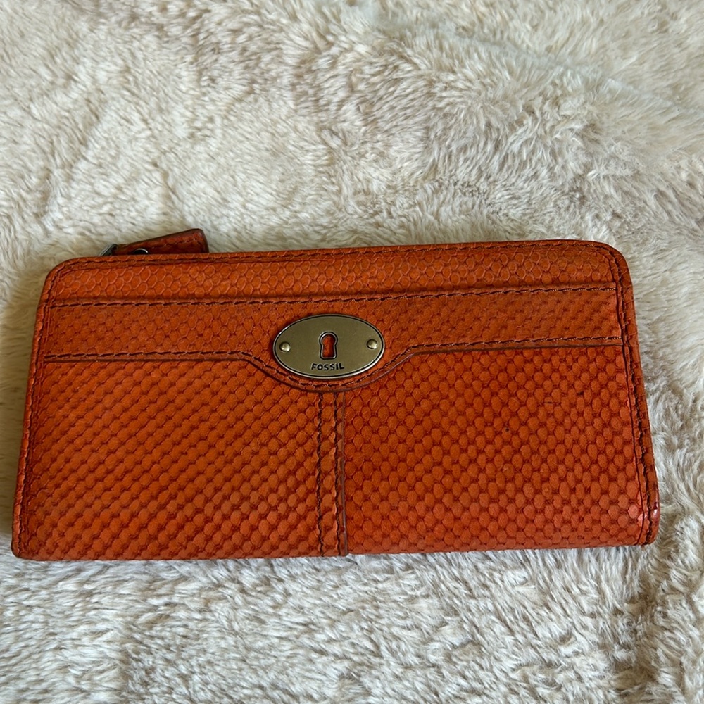 Fossil wallet